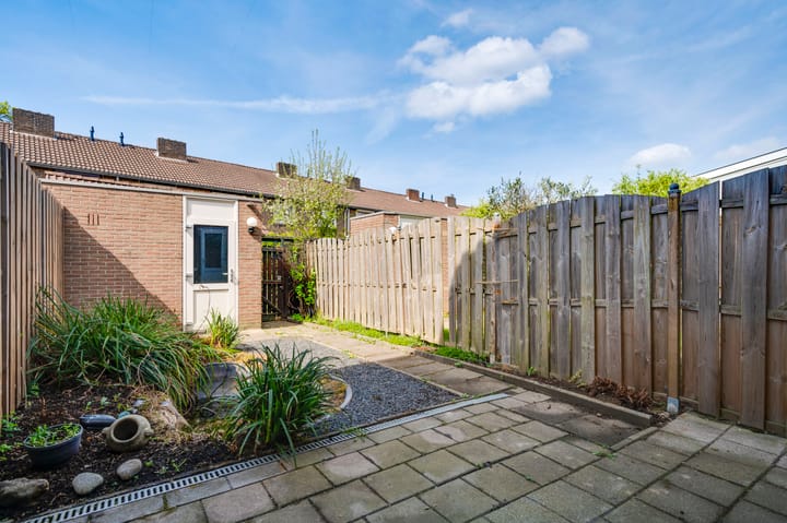 Foto 12 van Kasteel Caestertstraat 46