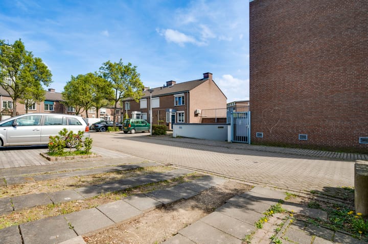 Foto 21 van Kasteel Caestertstraat 46