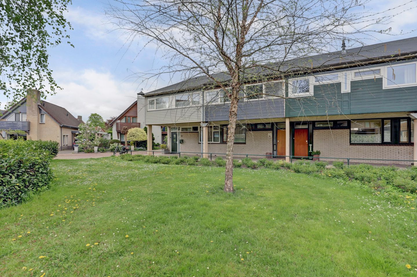 Foto 1 van Mosterdhof 71