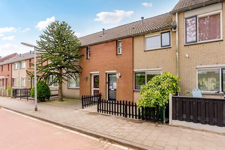 Foto 3 van Dokkumlaan 75