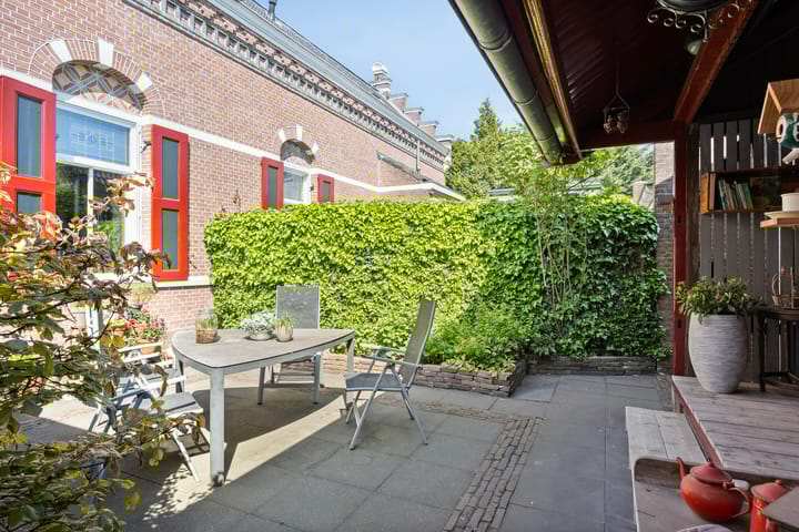 Foto 27 van Straatweg 10