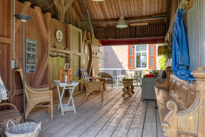 Foto 32 van Straatweg 10