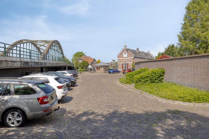 Foto 44 van Straatweg 10