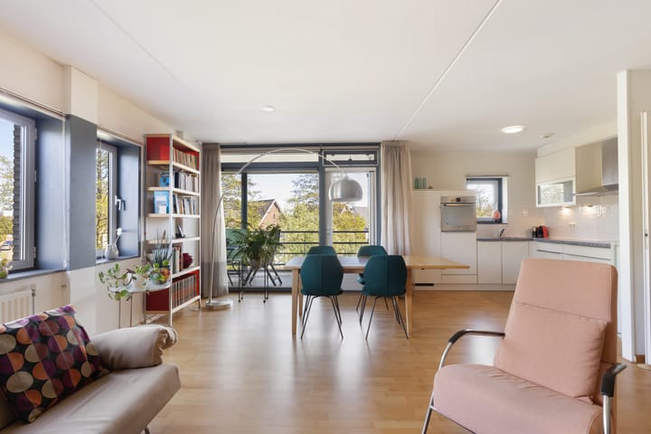 Foto 5 van Fonteinwater 29