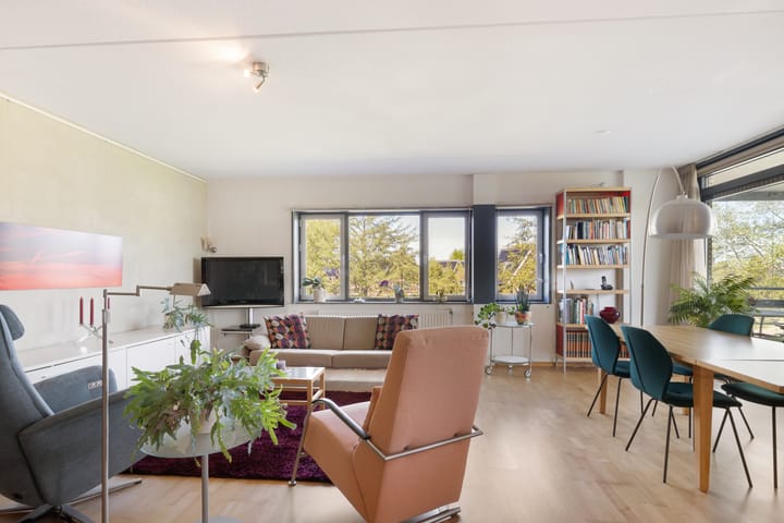 Foto 7 van Fonteinwater 29