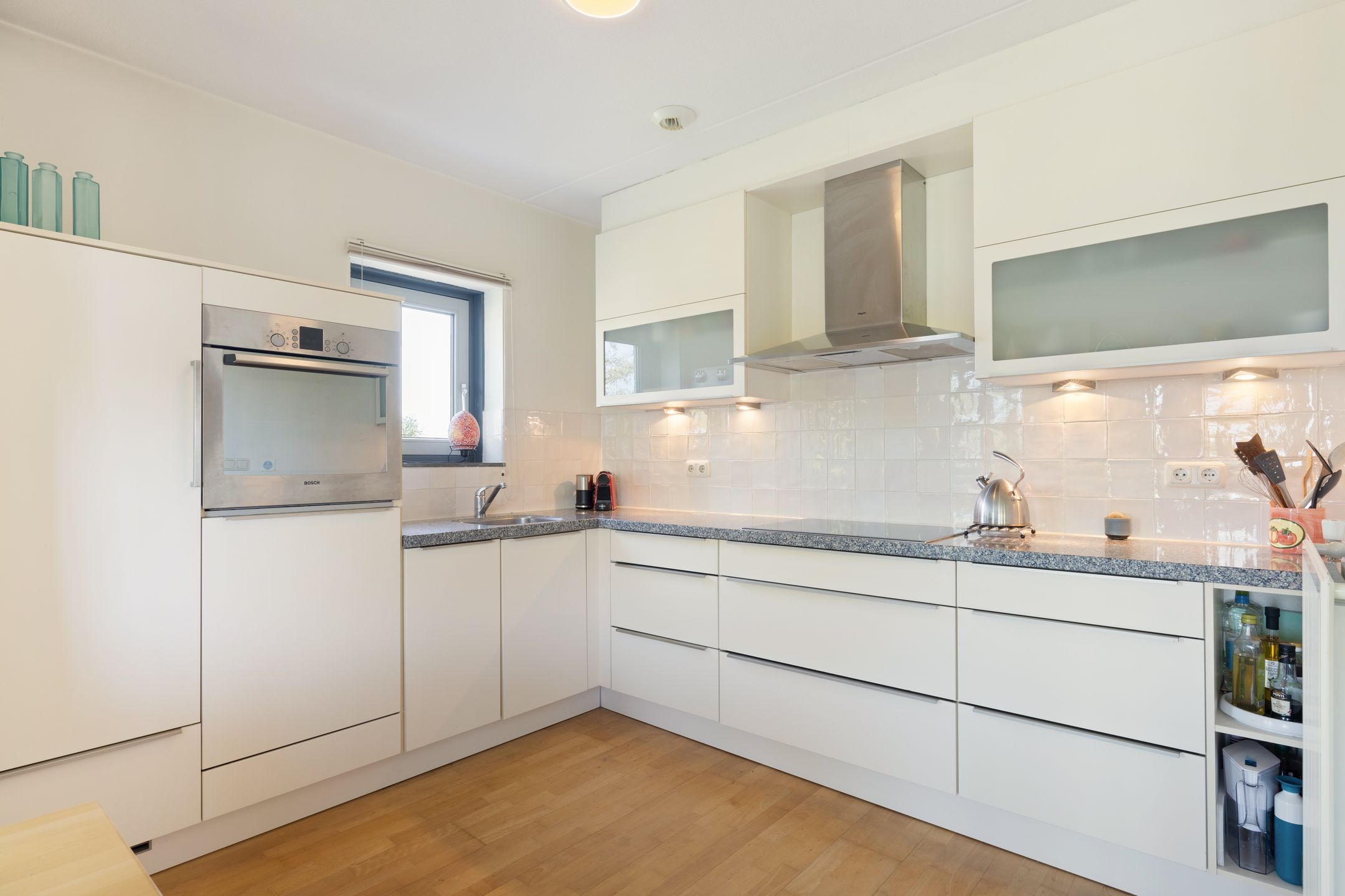 Foto 12 van Fonteinwater 29