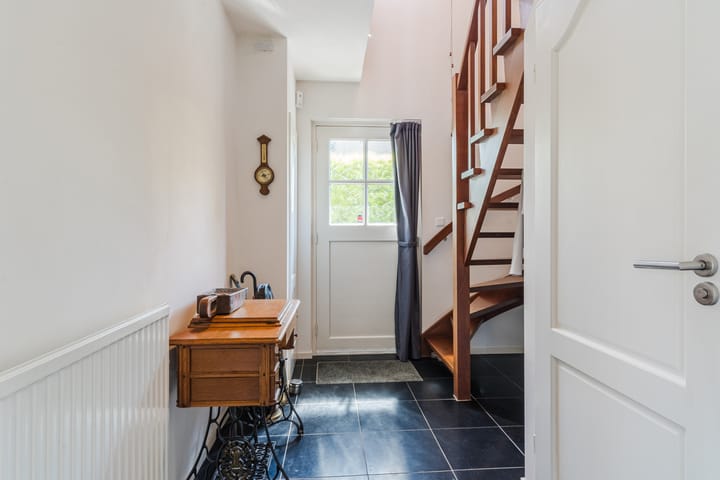 Foto 3 van Dokter Lobachlaan 4