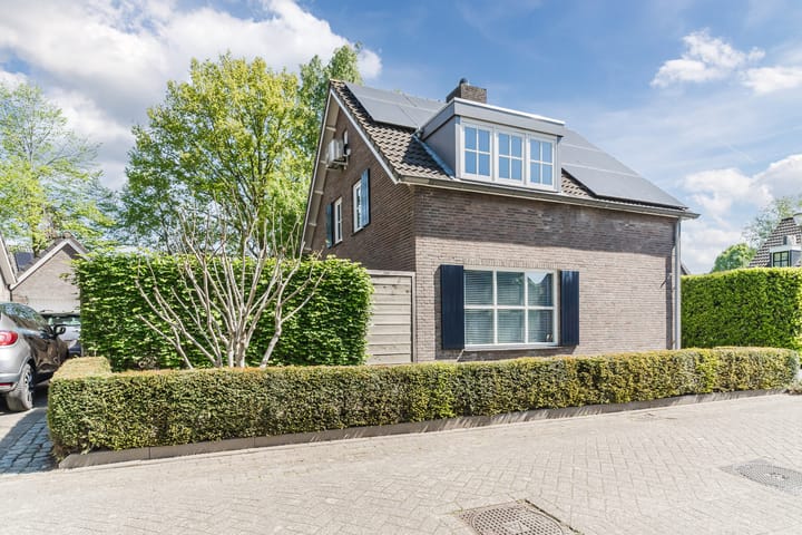 Foto 2 van Dokter Lobachlaan 4