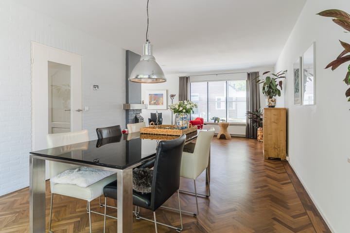 Foto 8 van Dokter Lobachlaan 4