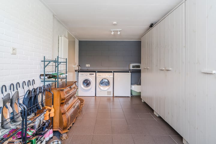 Foto 14 van Dokter Lobachlaan 4