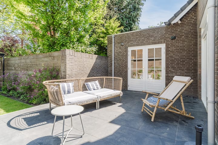 Foto 30 van Dokter Lobachlaan 4