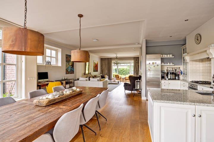 Foto 7 van Van der Duyn van Maasdamlaan 6