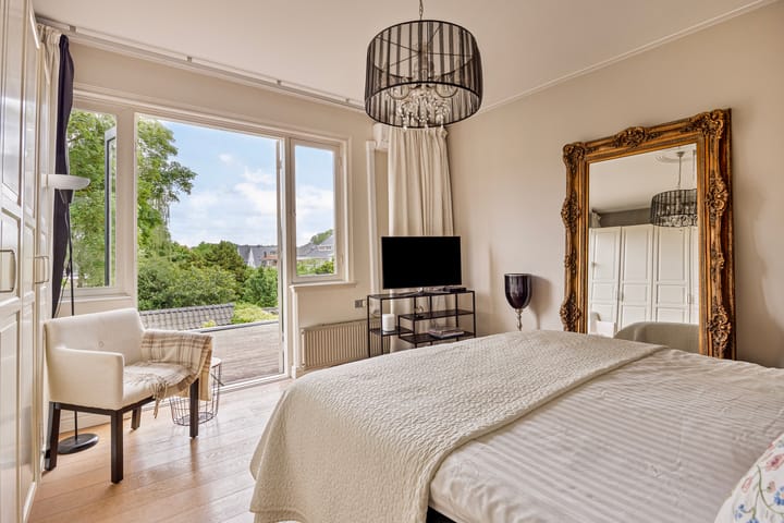 Foto 9 van Van der Duyn van Maasdamlaan 6