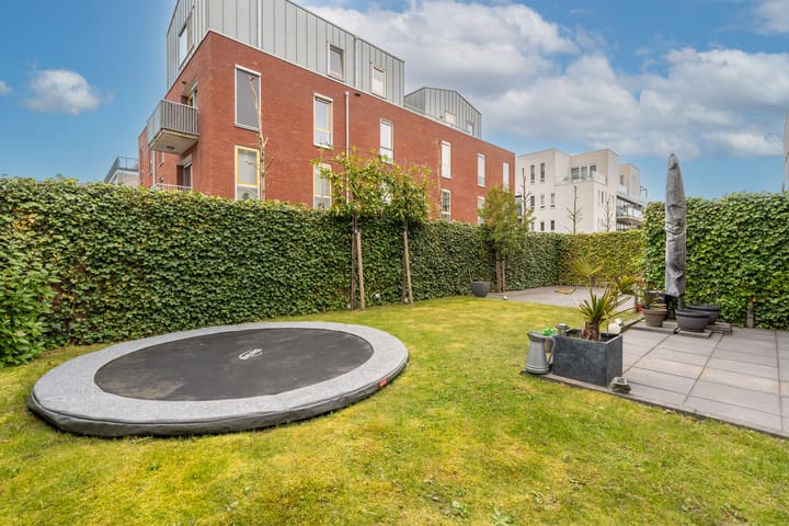 Photo 25 of Zwedenstraat 43