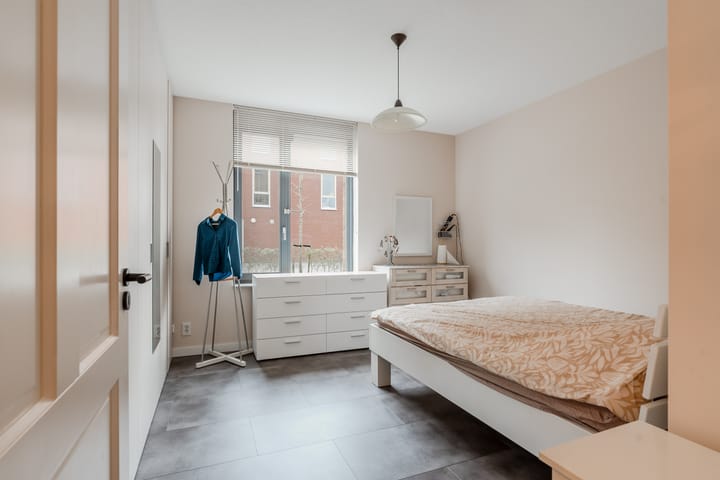 Photo 32 of Zwedenstraat 43