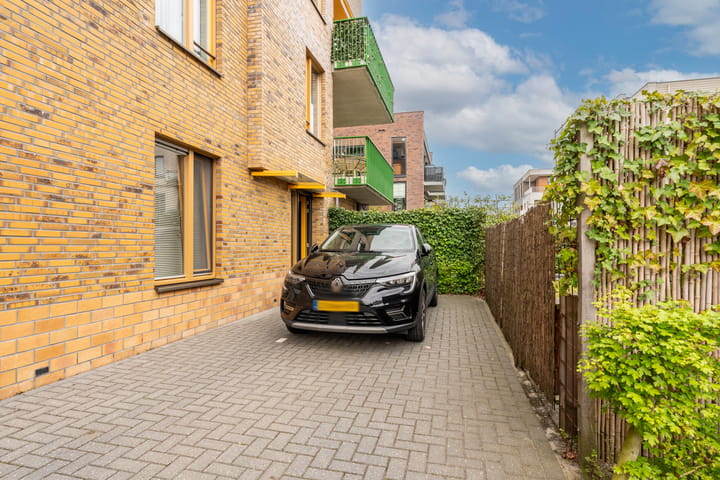 Photo 41 of Zwedenstraat 43