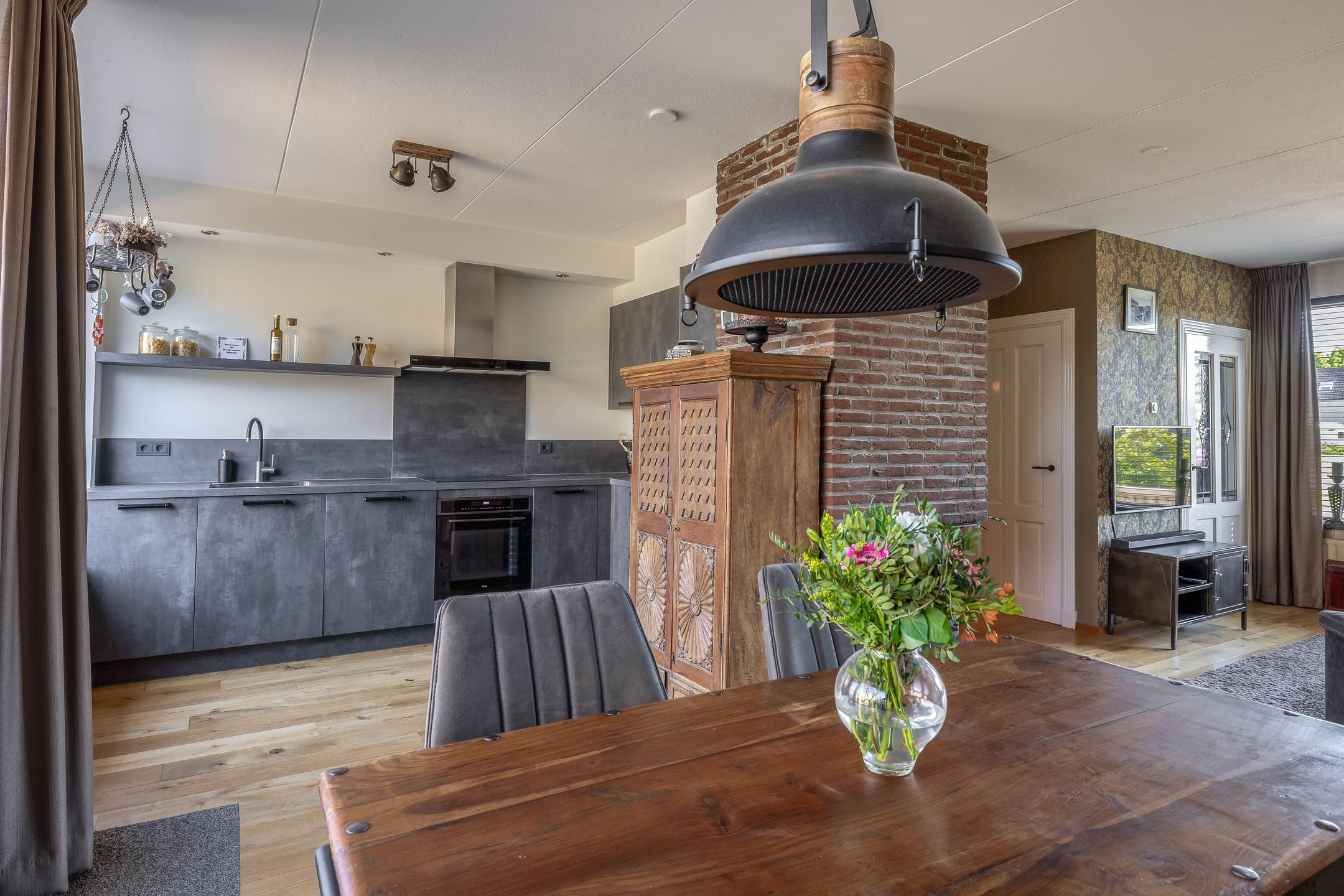 Foto 18 van Geerland 10