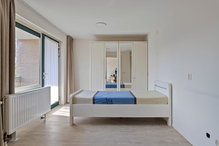 Photo 13 of Haven Zuidzijde 31