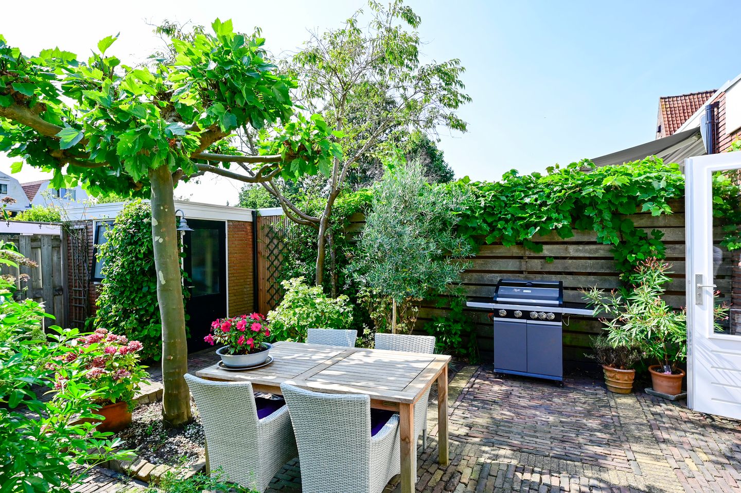 Foto 14 van Catharina van Clevepark 89