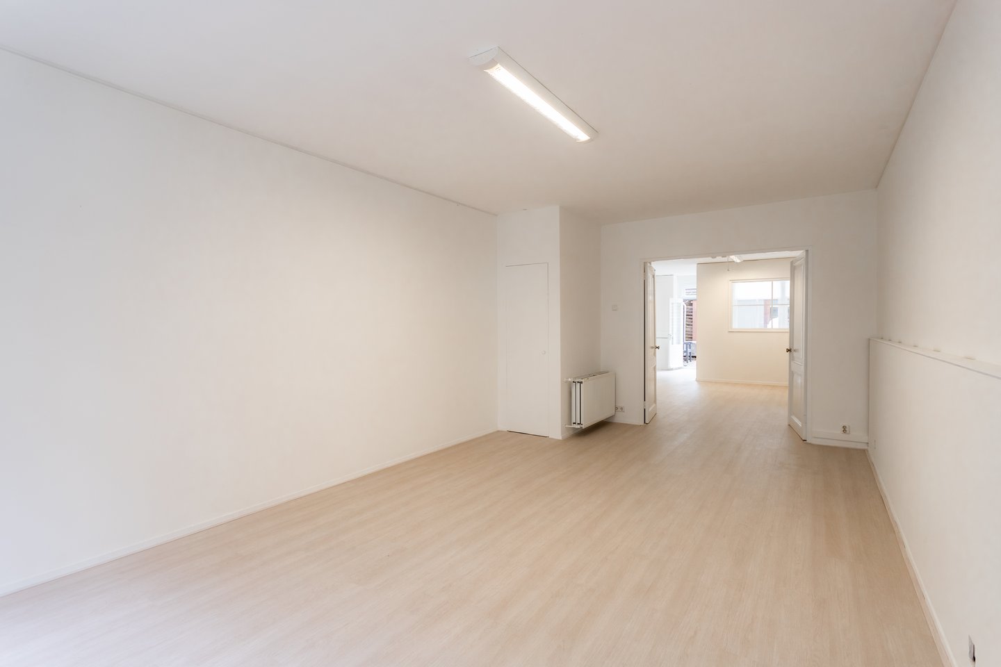 View photo 3 of Laurierstraat 71-H