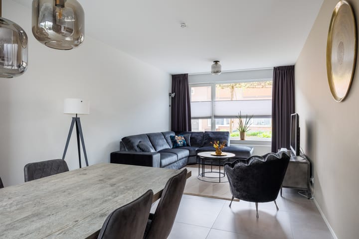 Foto 6 van de Cornet 8