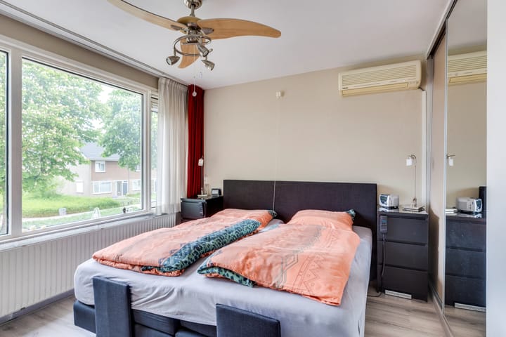 Foto 17 van Airbornelaan 81