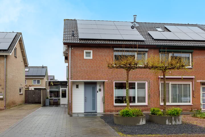 Foto 44 van de Cornet 8