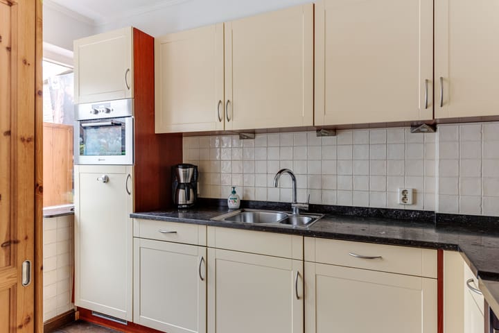 Foto 8 van Leliestraat 1