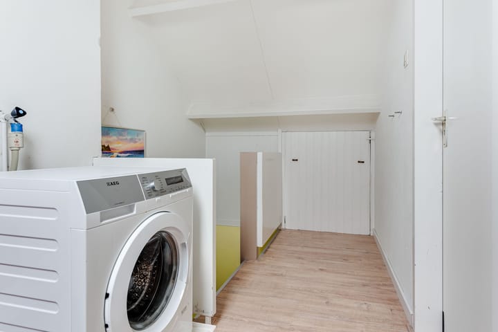 Foto 17 van Leliestraat 1