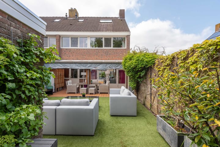 Foto 20 van Leliestraat 1