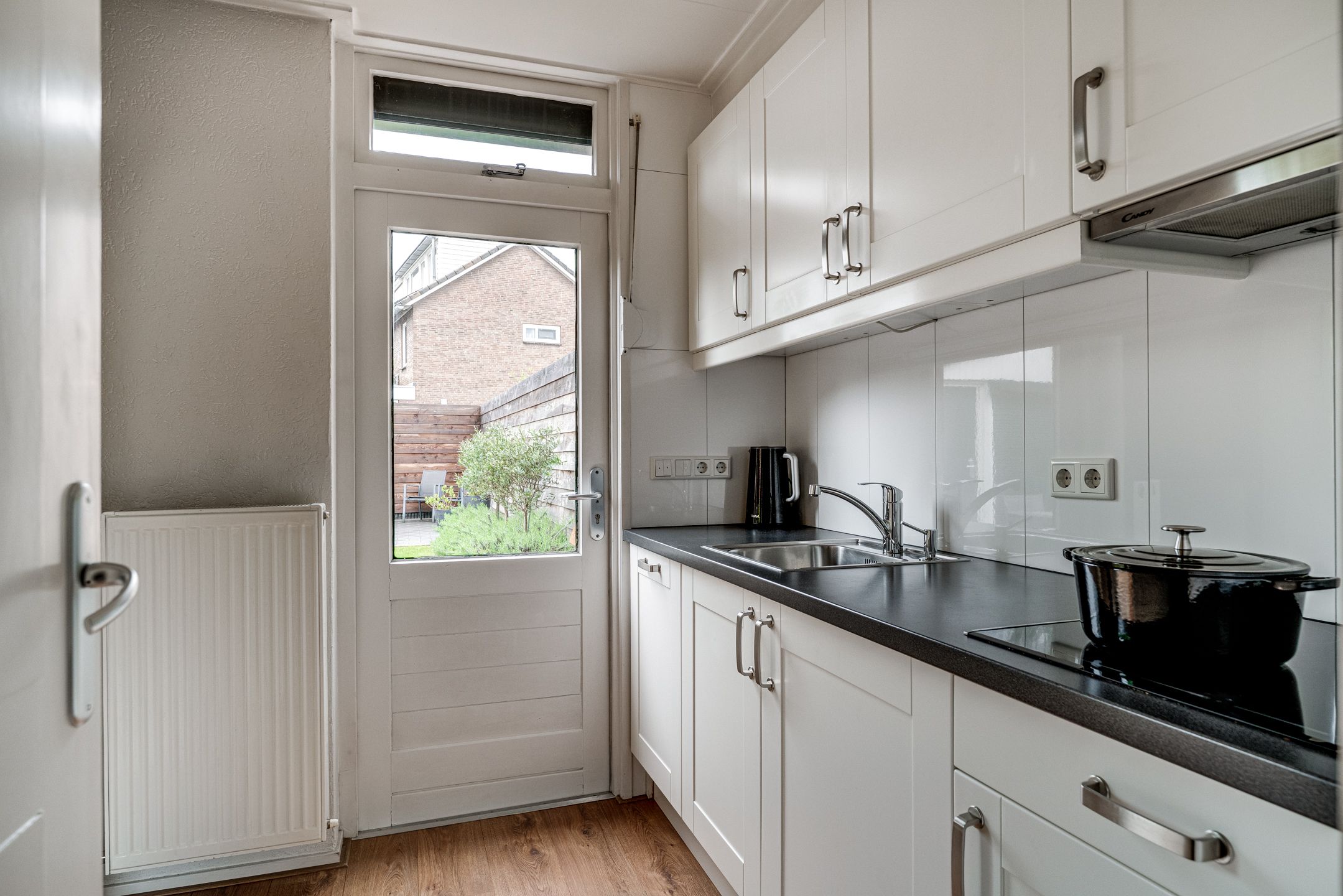 Photo 21 of Massenweg 12