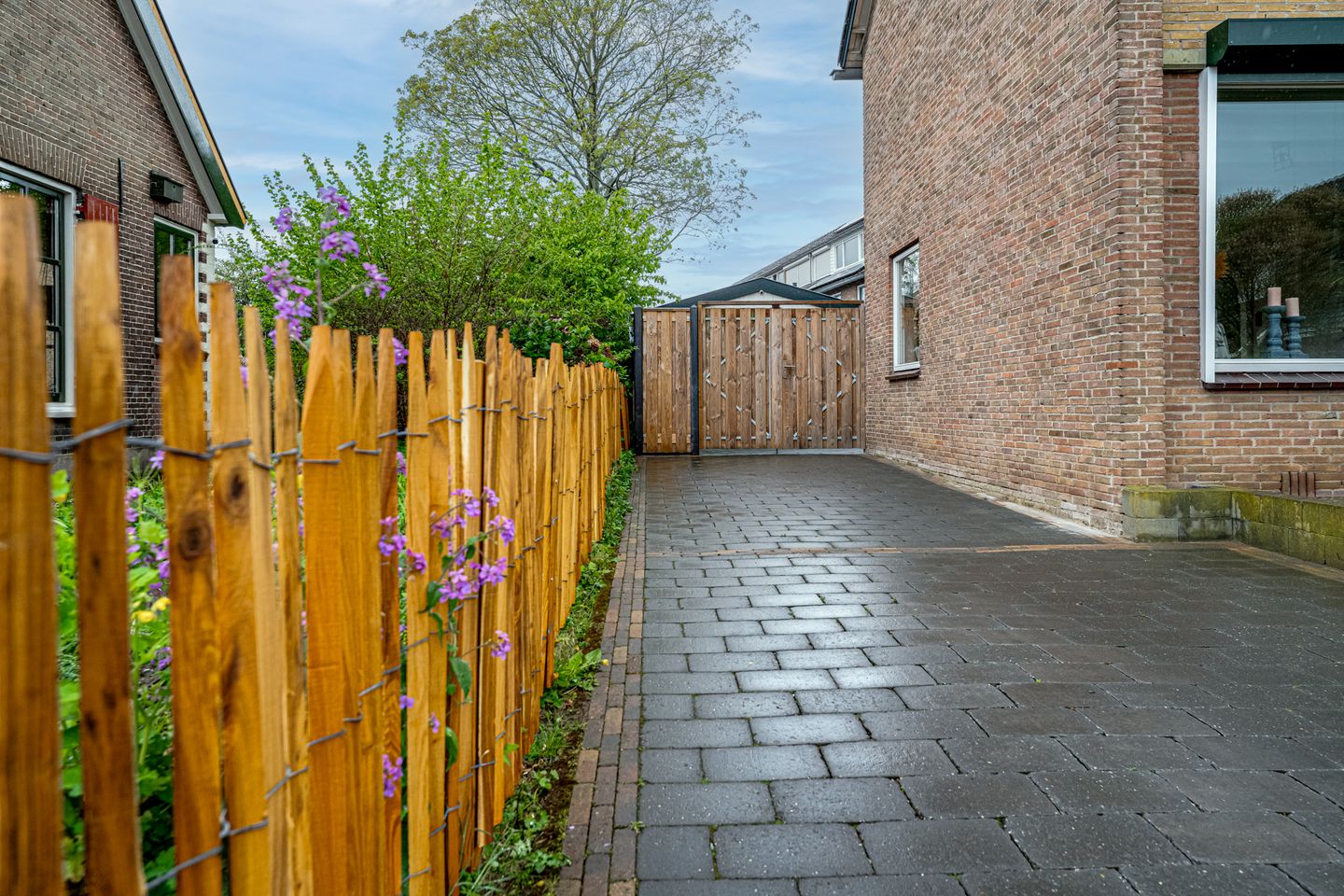 Photo 29 of Massenweg 12