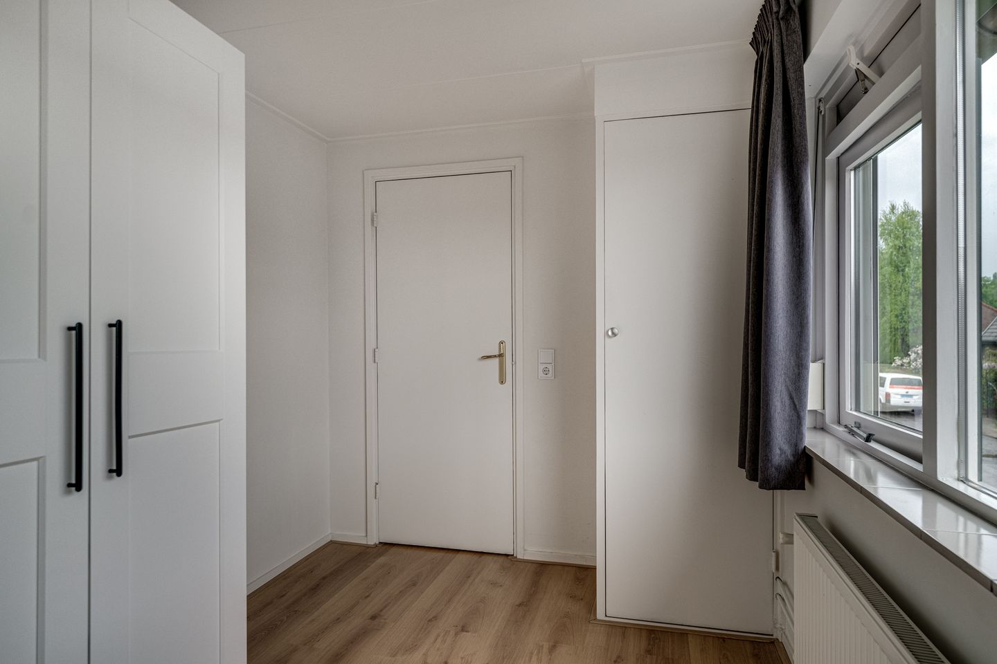 Photo 35 of Massenweg 12