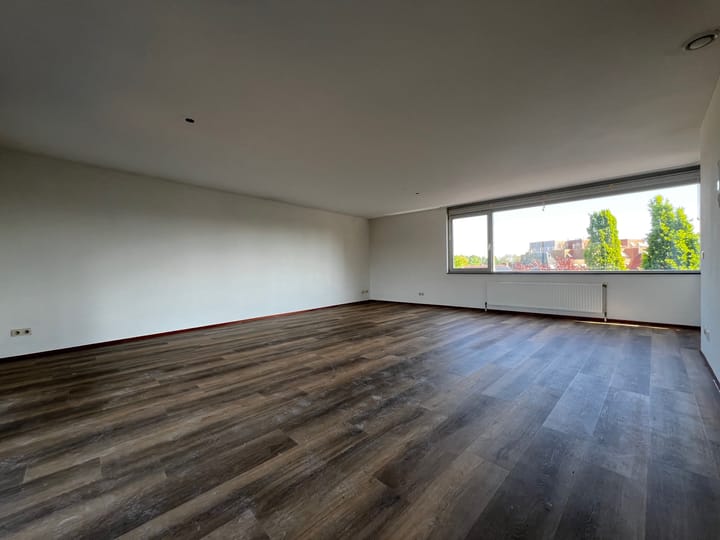 Foto 6 van Raadhuisplein 35