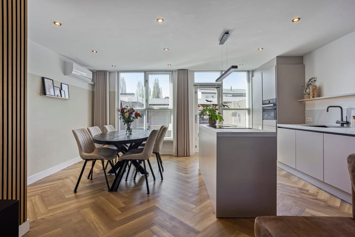 Foto 8 van Burgemeester van Lokvenstraat 52