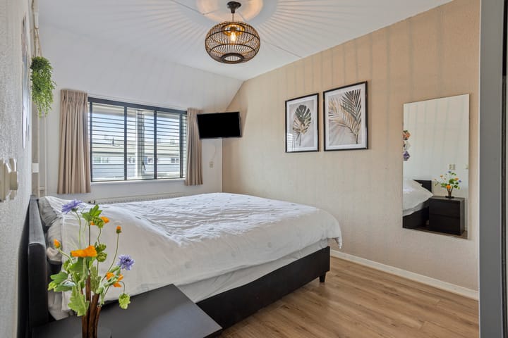 Foto 21 van Burgemeester van Lokvenstraat 52