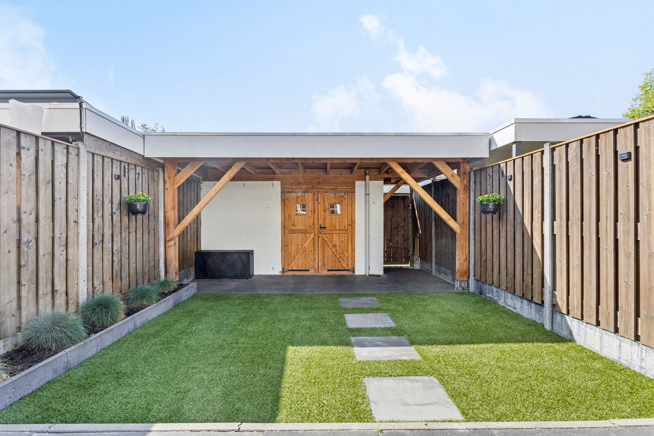 Photo 36 of Burgemeester van Lokvenstraat 52