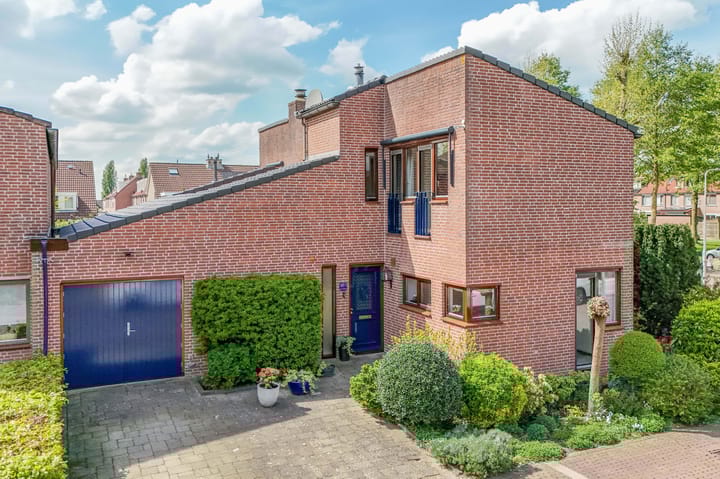 Foto 2 van Robert Kochlaan 30