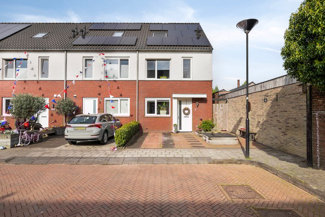 Foto 2 van Bunschoter Kom 7