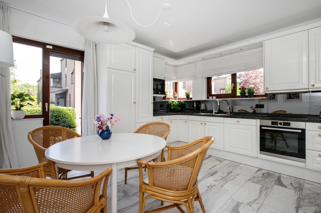 Photo 16 of Robert Kochlaan 30