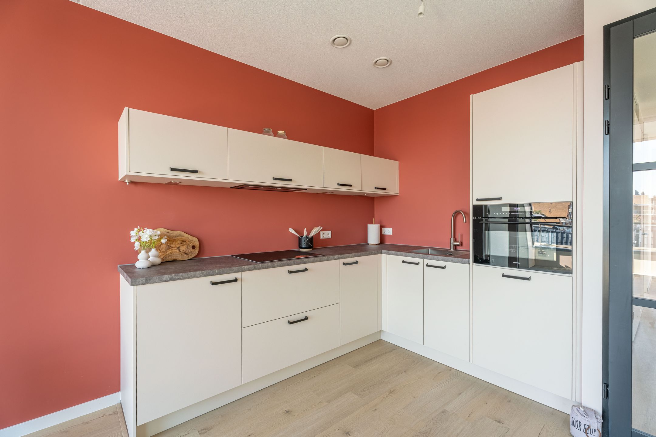 Foto 6 van E.E. van der Laanstraat 50