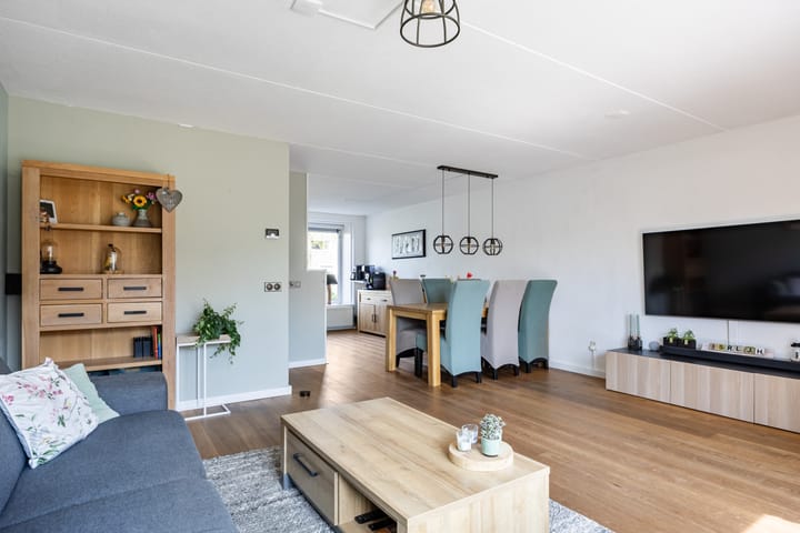 Foto 9 van Niek Engelschmanstraat 3