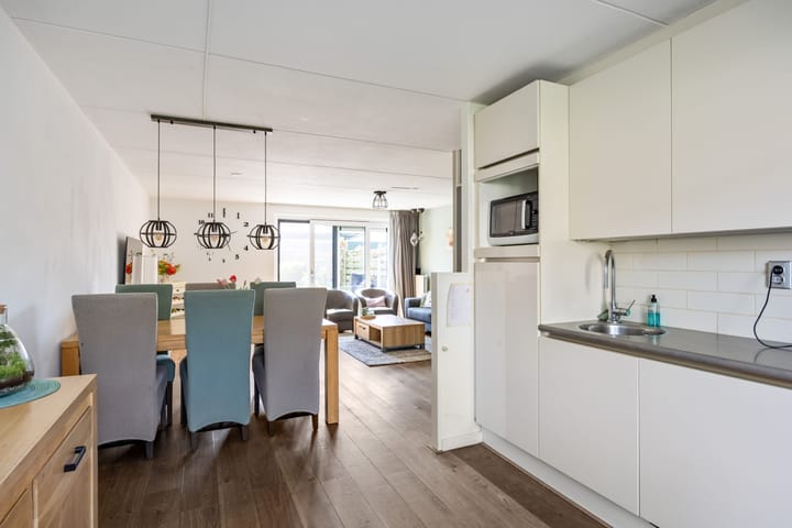 Foto 13 van Niek Engelschmanstraat 3