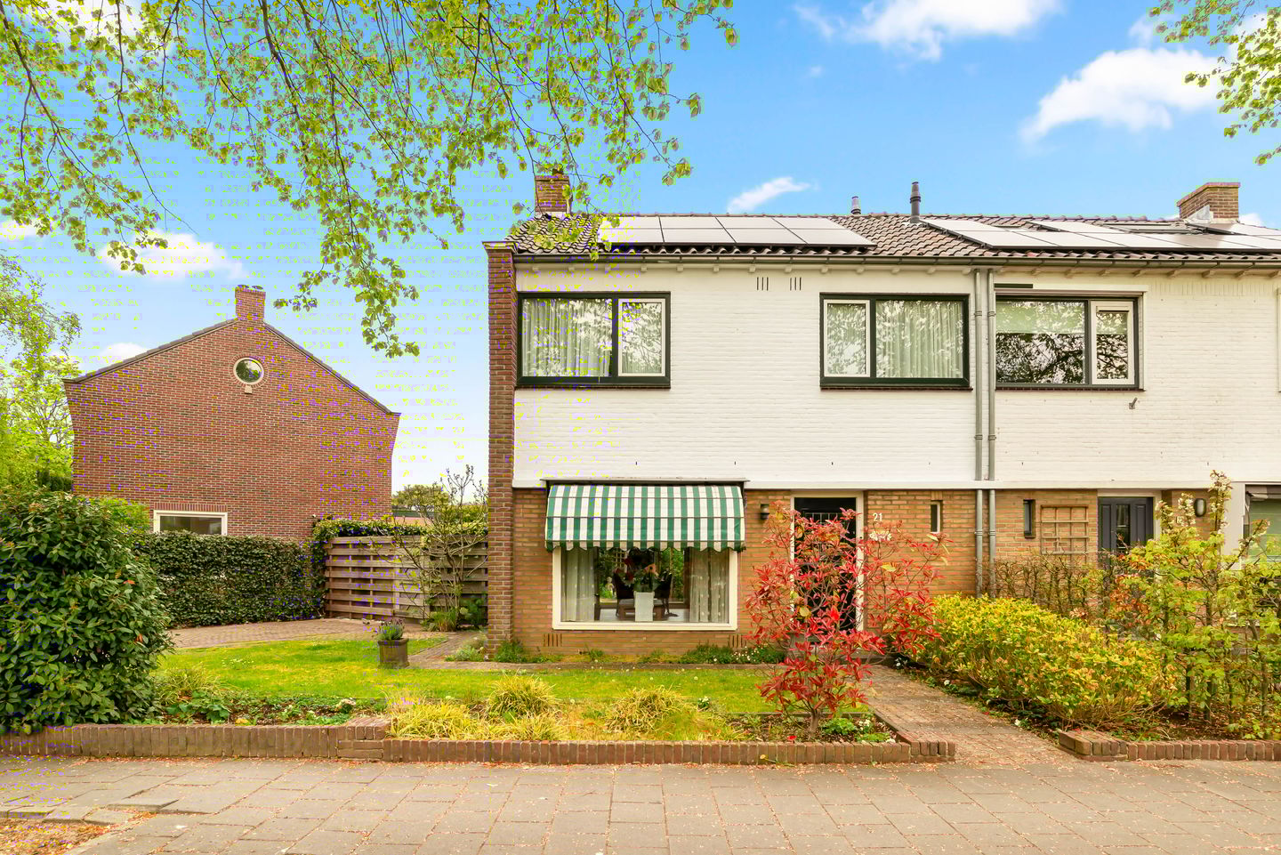 Foto 1 van Nicolaas Beetslaan 21