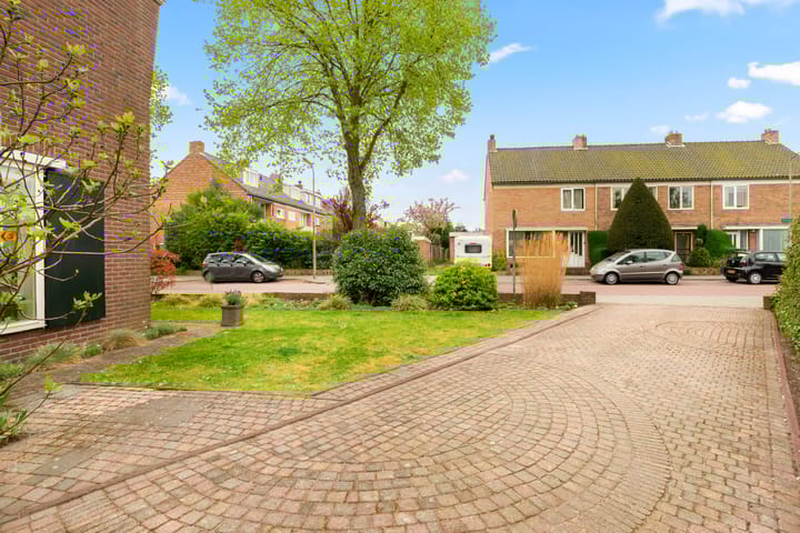 Foto 12 van Nicolaas Beetslaan 21