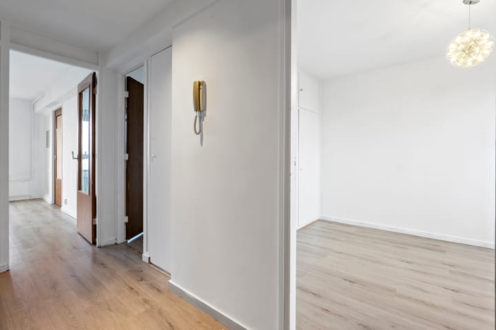 Foto 21 van Burgemeester Van Haarenlaan 1422