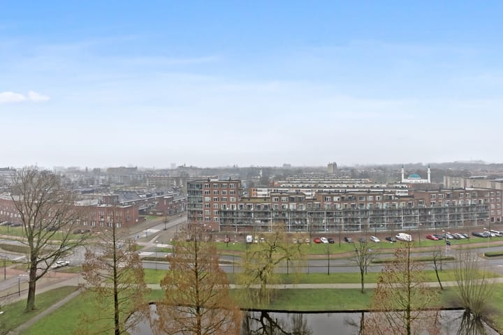 Foto 27 van Burgemeester Van Haarenlaan 1422