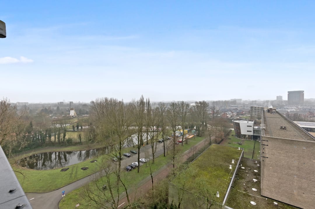 Foto 28 van Burgemeester Van Haarenlaan 1422