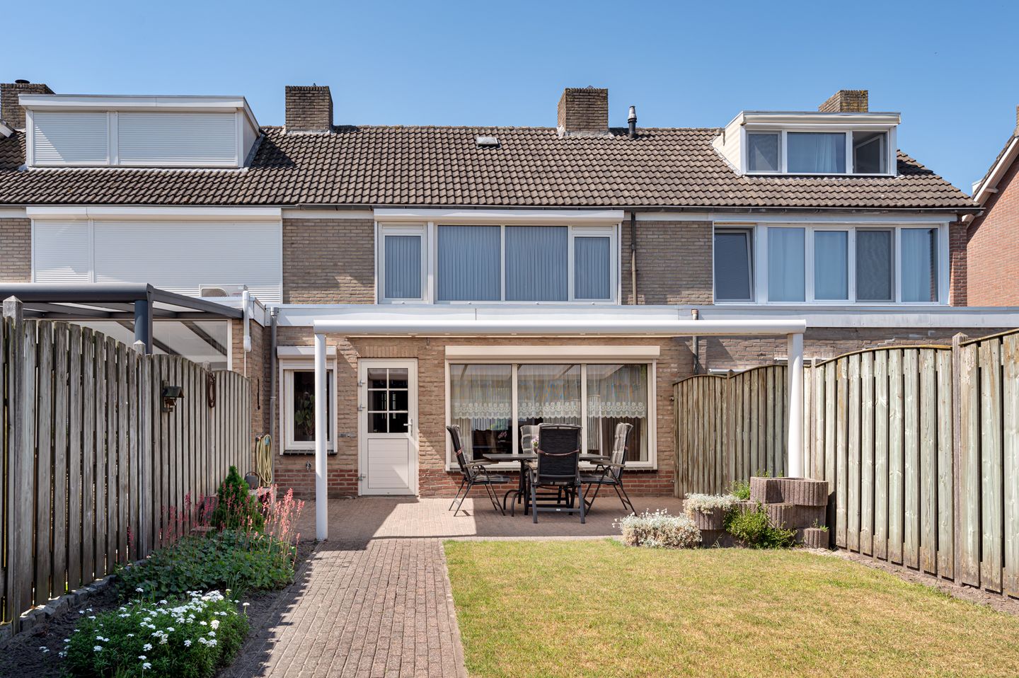 Foto 4 van Azaleastraat 43