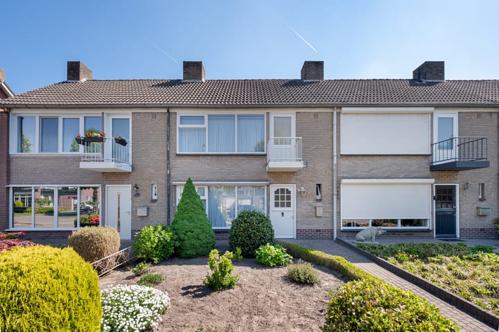 Foto 27 van Azaleastraat 43